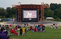 Pic202R 1677117204 40-ft (30x17 Viewable) Epic Movie Screen